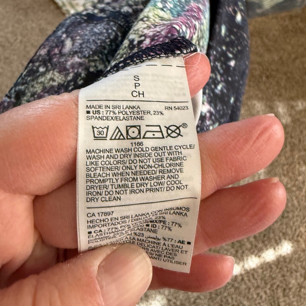 Old Navy Active PowerSoft Extra High Rise Leggings Print Size S‎ - Picture 7 of 7